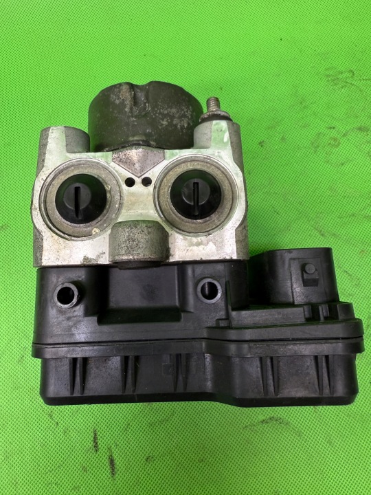 POMPE ABS TOYOTA RAV4 07E036093 44510-42080 89541-42050 33800-0020