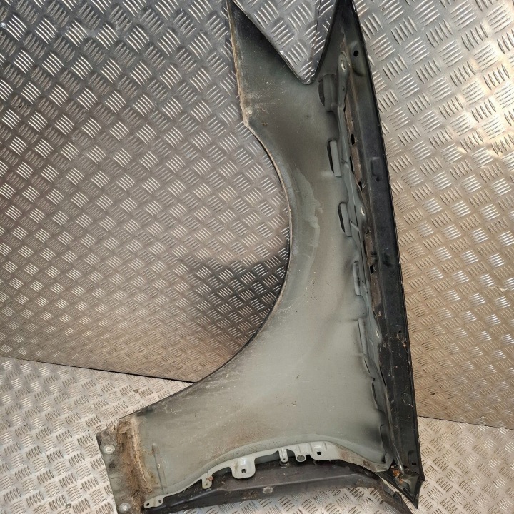 AILE AVANT GAUCHE MERCEDES-BENZ AVEC (W221) 2218890625 3.0L DIESEL 190KW