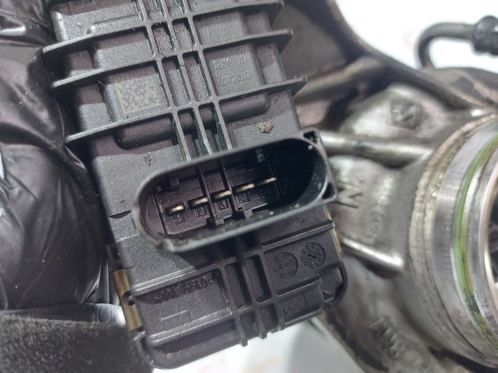 BMW F10 F20 F30 2.0 D N47D20C EURO5 TURBOCOMPRESSEUR 49335-00600 851329801A