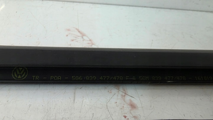 BAGUETTES ZGARNIAJACE PORTES VW GOLF E-GOLF VII ELEKTRYK LIFT