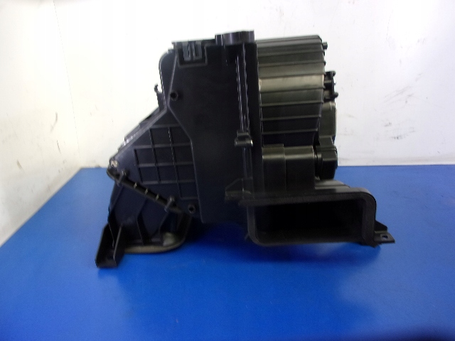 CIVIC 8 HYBRID VENTILATEUR POWIETRZA+OBUDOWA SILNICZK