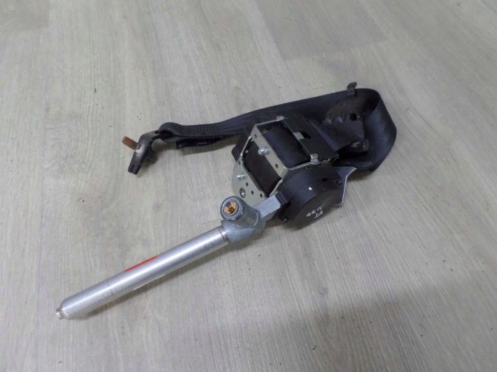 VOLVO V70 III XC70 06-16 CEINTURE DE SÉCURITÉ ARRIÈRE DROIT 39859392