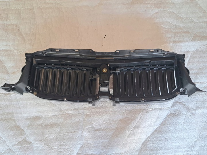 BMW G30 G31 GUIDE D'AIR 7474368 D1538