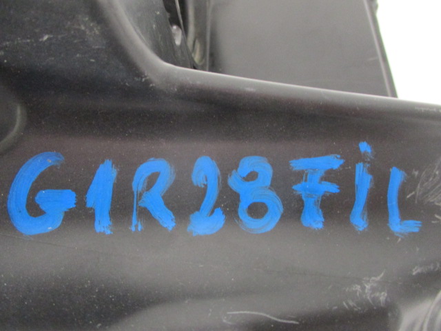 SCENIC III MEGANE III 2.0 16V CHÂSSIS FILTRE AIR 8200947664