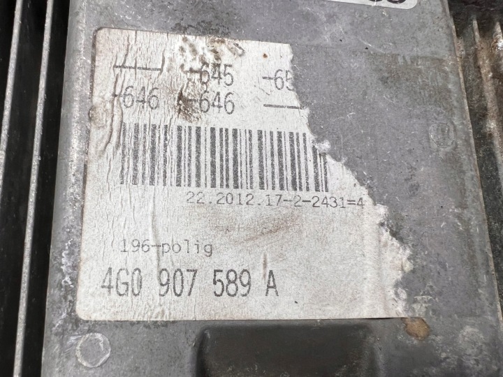 AUDI A6 C7 3.0 BI-TDI ORDINATEUR MOTEUR 4G0907589A
