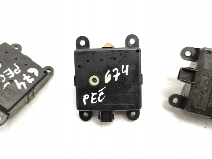 PETIT MOTEUR CLAPETS COLLECTEURS NISSAN ALMERA TINO (V10) 3C27030850 2.2L DIESEL