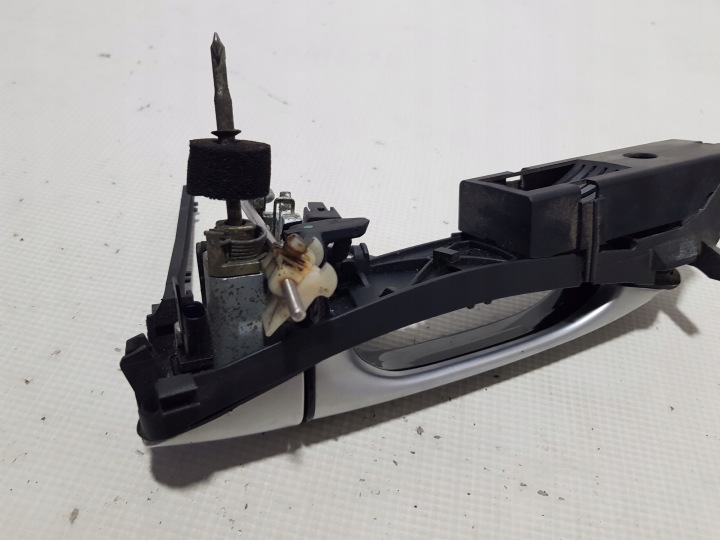 POIGNÉE KEYLESS GO MERCEDES SL R230 W230 DROITE C197 197