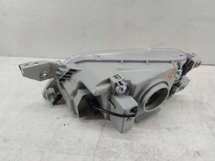 MAZDA PREMACY LIFT 01-05 DROITE PHARE AVANT AVANT PROJECTEUR