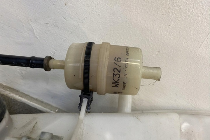 RÉSERVOIR LAVE-GLACES BMW X5 (E70) 10833217 DIESEL 2010