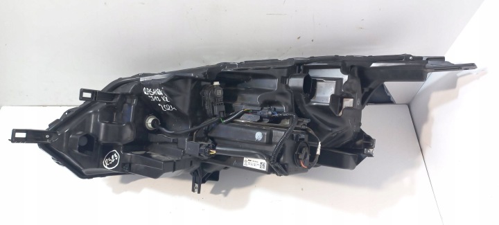 NISSAN QASHQAI J12 PHARE AVANT DROITE 1008D02G (R323)