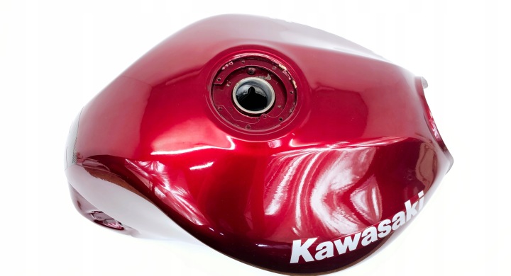 KAWASAKI ZR 7 ZR-7 RÉSERVOIR RÉSERVOIR CARBURANTS BONNES CONDITIONS