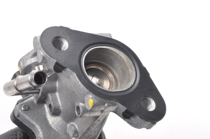 TOYOTA YARIS IV 1.5 HYBRIDE VANNE EGR F301015350