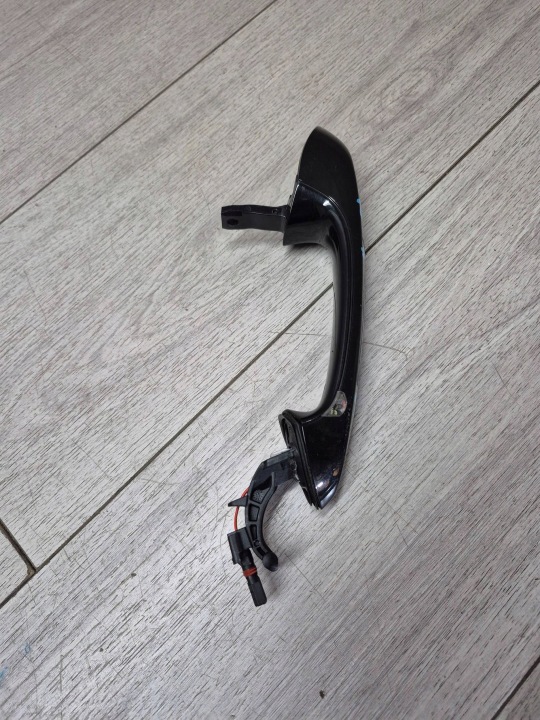 12259. BMW 3 G20 POIGNÉE PORTES DROIT AVANT 8492018