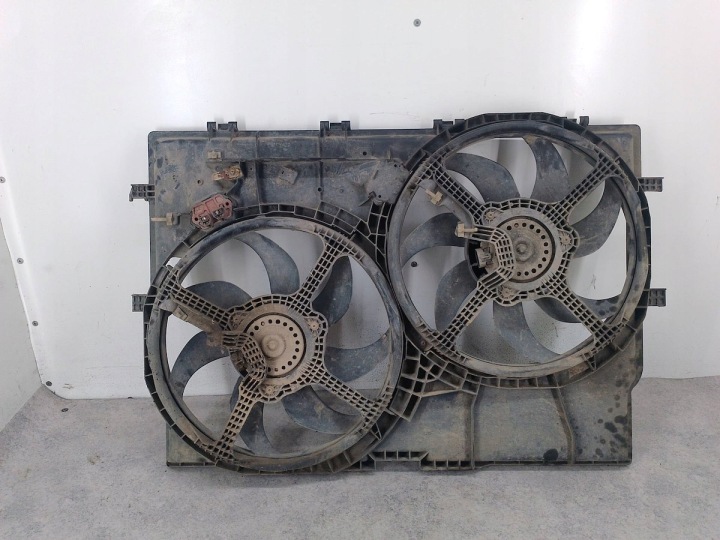 VENTILATEUR RADIATEUR PEUGEOT BOXER II F9523 F9522 BEHR 2.2 HDI