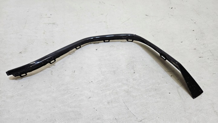 MOULURE REVÊTEMENT PARE-CHOCS ARRIÈRE ARRIÈRE DROITE AUDI RS7 RS6 C8 4K8807732A
