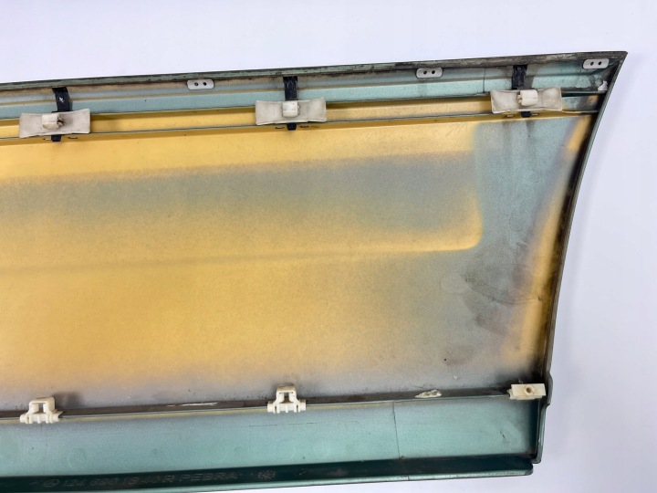 LARGE MOULURE LATÉRALE CHROME PORTES DROITE ARRIÈRE ARRIÈRE MERCEDES W124 1246901840