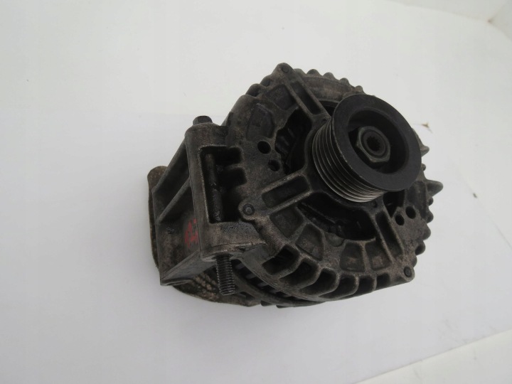ALTERNATEUR VOLVO XC90 XC70 V70 S60 30667896