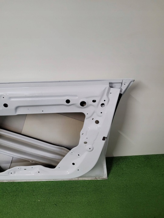 TESLA MODÈLE Y PORTES DROIT AVANT DROIT AVANT 1493538-00-D ORIGINAL OEM