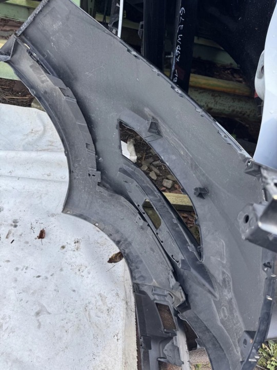 PARE-CHOCS AVANT HYUNDAI TUCSON III 3 TLE LIFT 18-