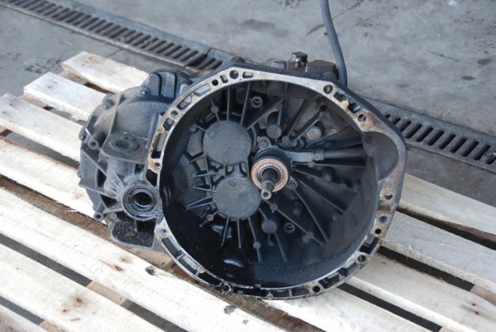 BOÎTE DE VITESSES RENAULT MASTER 2.3 PF6 10- 320107483R 8200460604