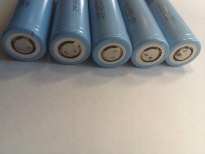 BATTERIE INR18650 MH1 LG 3200MAH LI-ION 3.7V 10A DEPAKIET