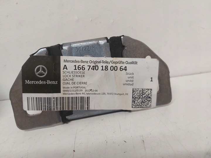 BOLT HOOD MERCEDES GLE W166 X166 A1667401800 