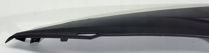 PRISE CÔTÉ DÉFLECTEUR D'AIR DROITE HONDA NSS 125 FORZA 2018-2019R 64433-K0B-T000