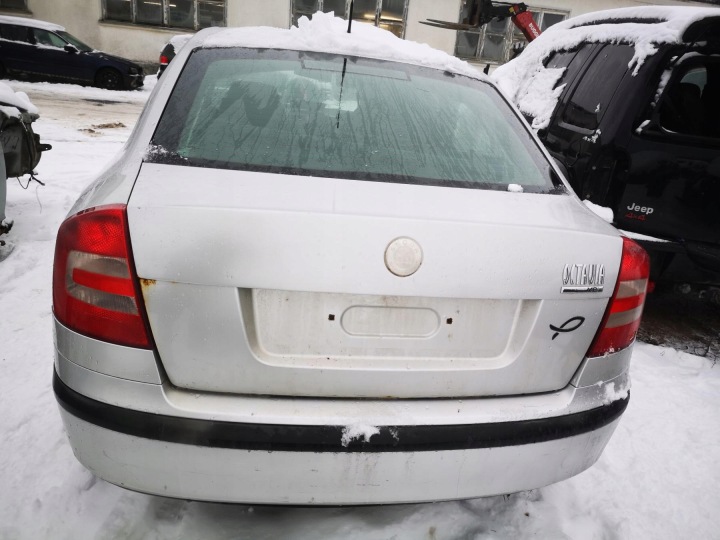 SKODA OCTAVIA COLLECTEUR ADMISSION 2005 1.6L 06A133185LE