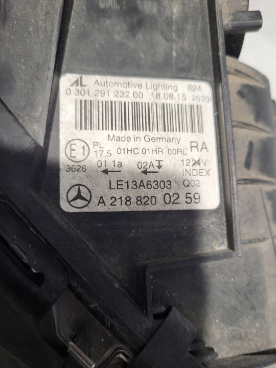 MERCEDES-BENZ CLS W218 COMPLET LED AVANT CÔTÉ DROITE A2188200259