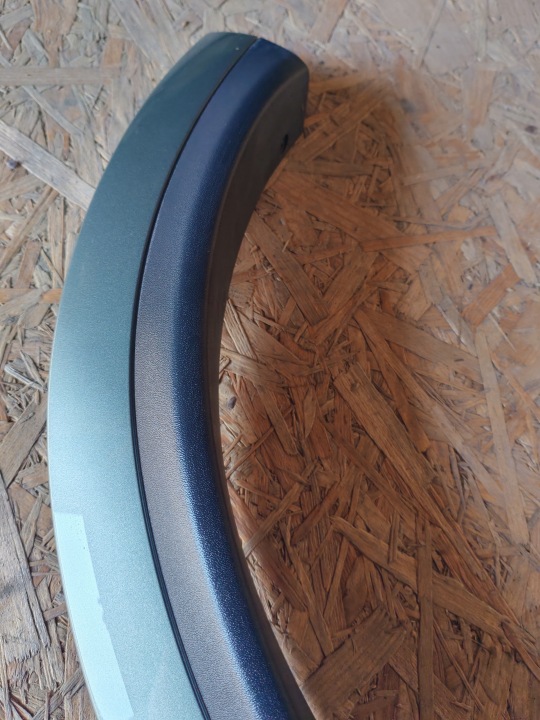 MOULURE GARDE-BOUE GAUCHE ARRIÈRE VOLVO XC90 30695489