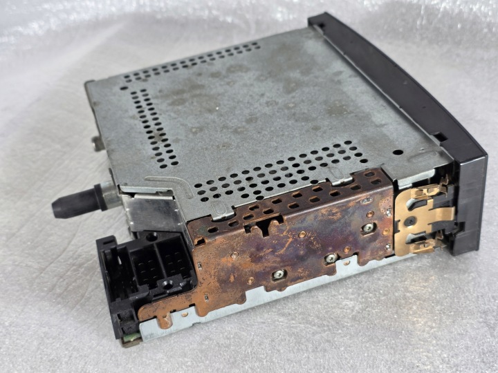 RADIO PEUGEOT 307 206 CITROEN BERLINGO C3 OE 96514684 XT00 CD EN TRÈS BON ÉTAT