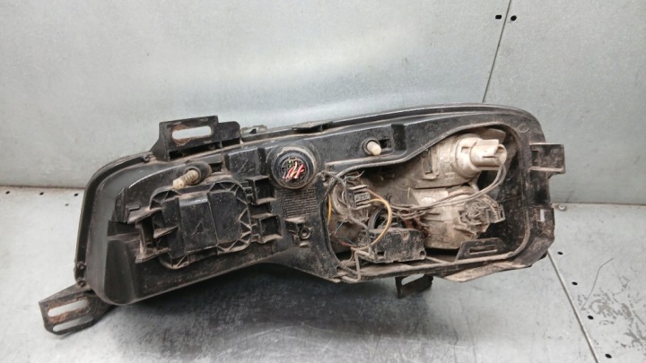PROJECTEUR DROIT FIAT STILO I 1.6B 01-10R