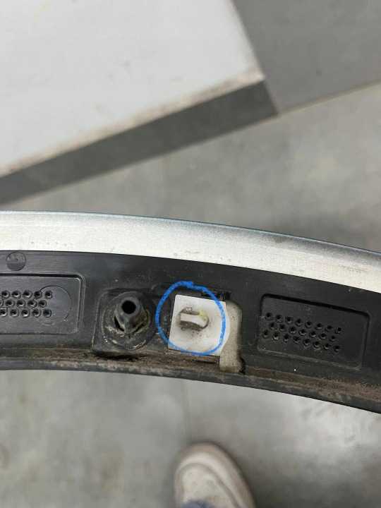 MOULURE GARDE-BOUE DROITE ARRIÈRE ARRIÈRE FORD KUGA MK3 III ST-LINE LV4BS286D02B
