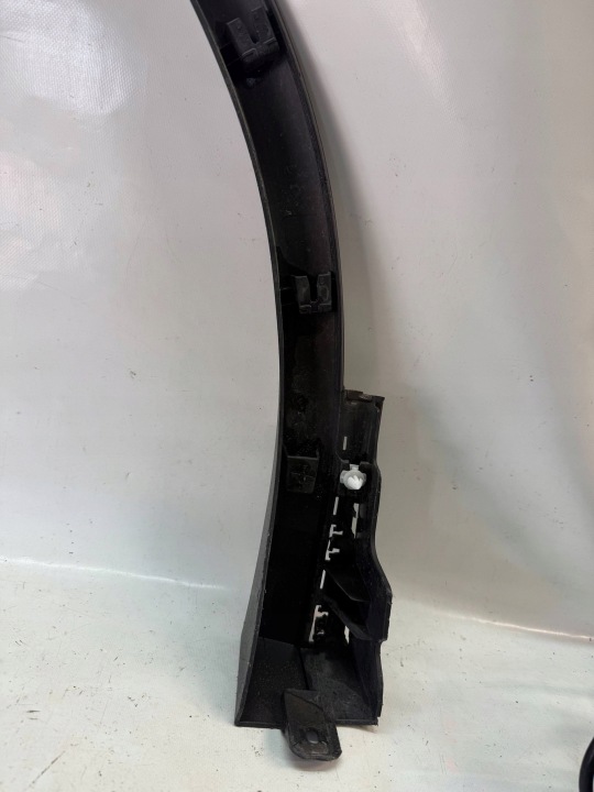 VW TIGUAN II R-LINE 5NA854732 MOULURE DROITE GARDE-BOUE AVANT AVANT