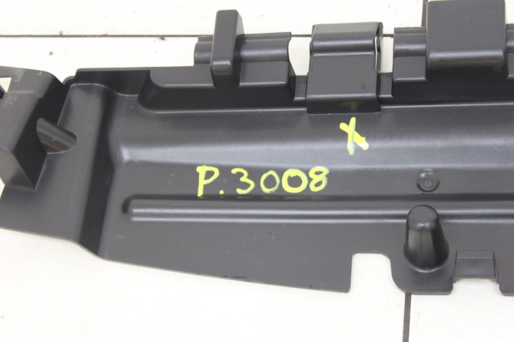 PEUGEOT 3008 I 2009R- REVÊTEMENT PROTECTION PANNEAU AVANT SERRURE 9670032980