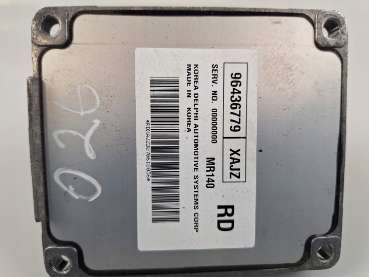 CONTRÔLEUR MOTEUR CHEVROLET AVEO 96436779