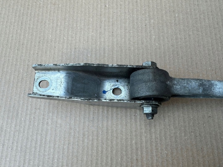 POIGNÉE MOTEUR TOUTES SEAT IBIZA IV (6J,6P) 6Q0199851AK