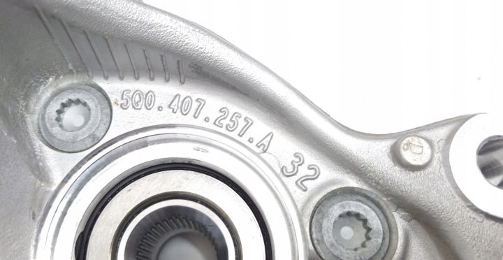 ROTULE DE DIRECTION AVANT GAUCHE AUDI Q3 83A 5Q0407257A