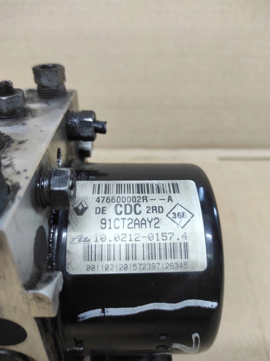 POMPE DE FREIN ABS RENAULT LAGUNA III 476600002R
