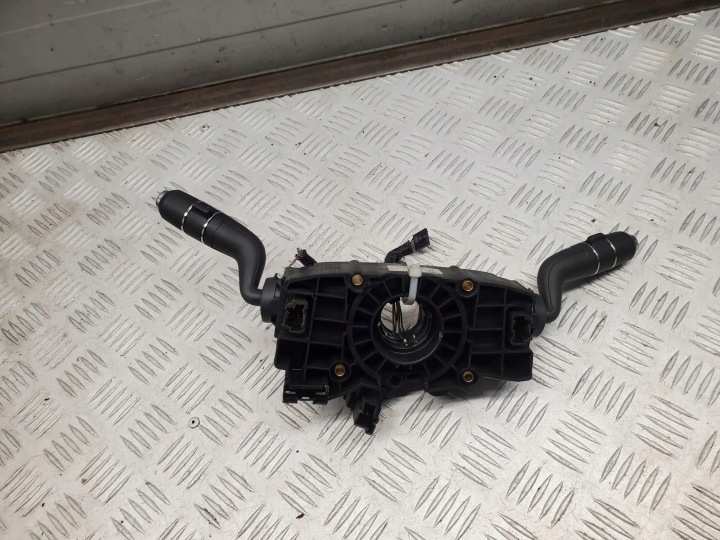 JAGUAR XF 8W8317A553BB PANNEAUX COMMANDE COMMUTATEURS