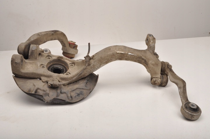 AUDI A4 B6 ROTULE DE DIRECTION GAUCHE AVANT