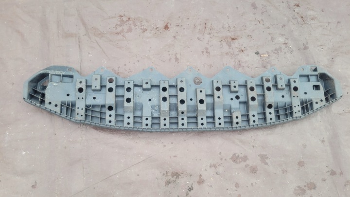 TOYOTA YARIS III 11-13 PROTECTION PLAQUE SOUS PARE-CHOCS AVANT 52618-0D030 1659