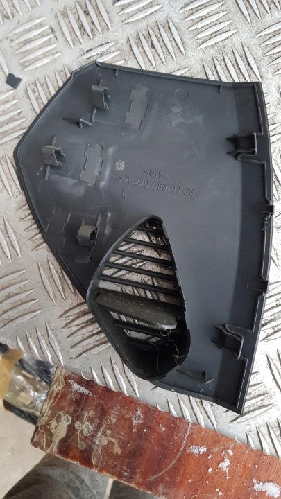MERCEDES W220 BOUCHON CONSOLES COUVERCLE COCKPIT GAUCHE DROITE A2206890408