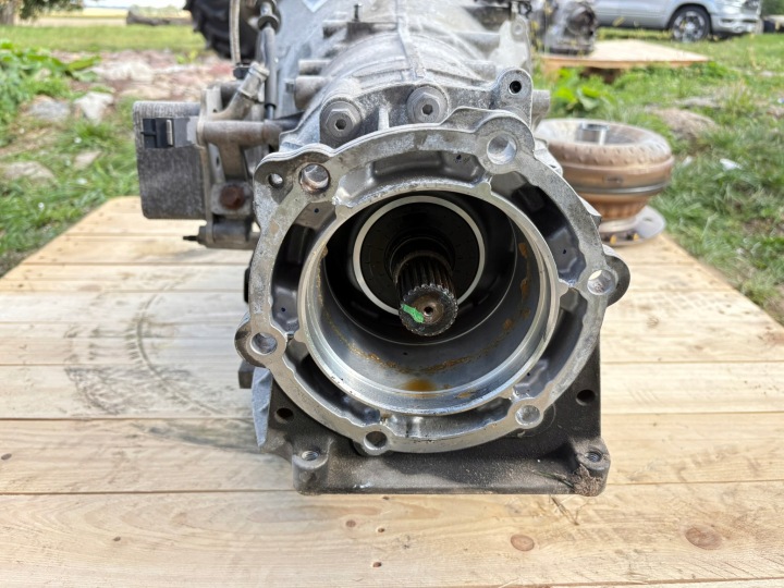 DODGE RAM V 2019- BOÎTE DE VITESSES AUTOMATE 4WD 4X4 5.7I HEMI 68269509AA