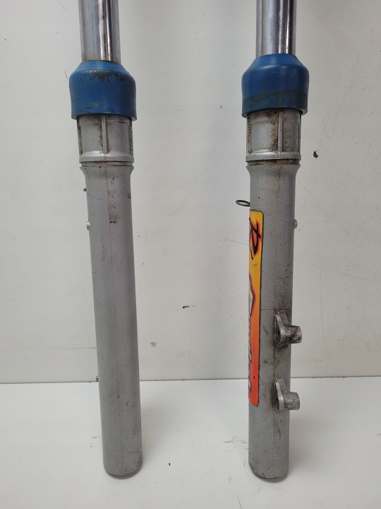 SUZUKI TS125R 1989-94 BIELLETTES SUSPENSION AVANT