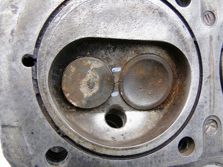 CULASSE FIAT 126P 650 MALUCH FSM 126A1.076 7541010 126CBOC AK64M