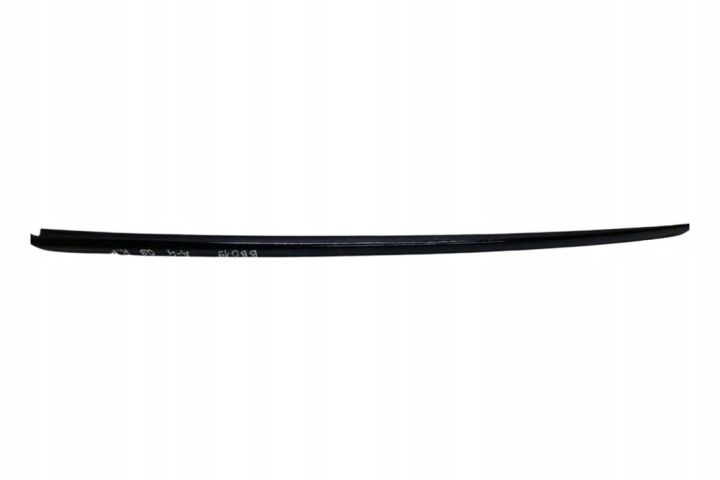 PROTECTION AVANT VITRES AUDI A4 (8K2, B8) 8K0854327 2.7L DIESEL 2009