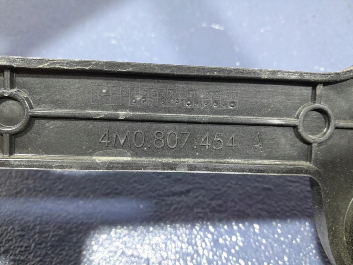 AUDI Q7 II 4M GLISSIÈRES ENSEMBLE PARE-CHOCS ARRIÈRE ARRIÈRE 4M0807458