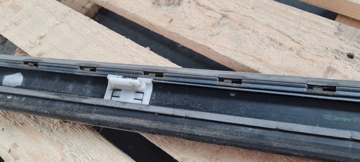 A6 C6 LIFT MOULURE INFÉRIEURE PORTES DROITE DROIT AVANT LX7W 4F0853960J