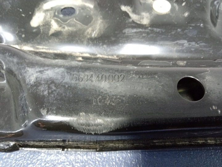 BMW IX1 X1 U11 RENFORCEMENT POUTRE SUSPENSIONS ARRIÈRE 8836955